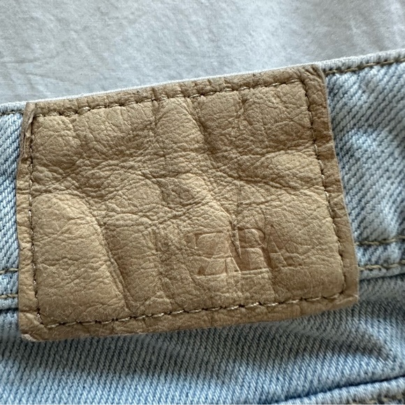 Light Blue Denim Jeans - Picture 6 of 6